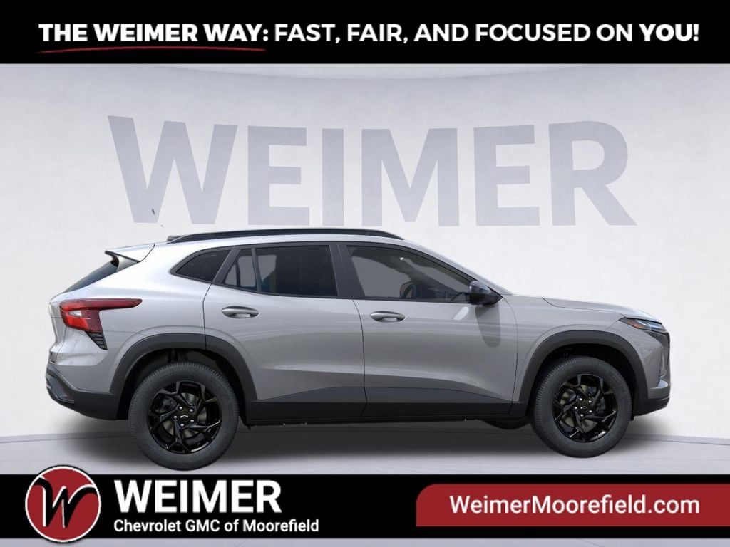 New 2026 Chevrolet Trax LT - photo - 5