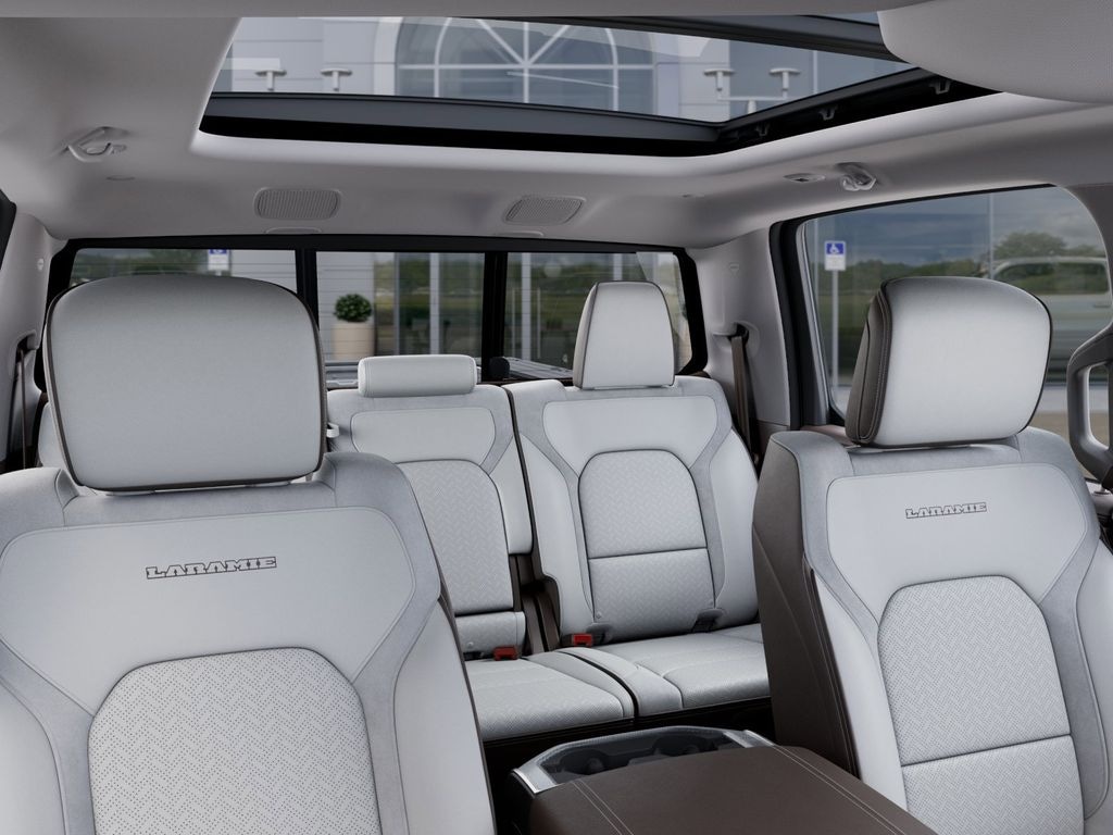 New 2026 Ram 1500 Laramie - photo - 25
