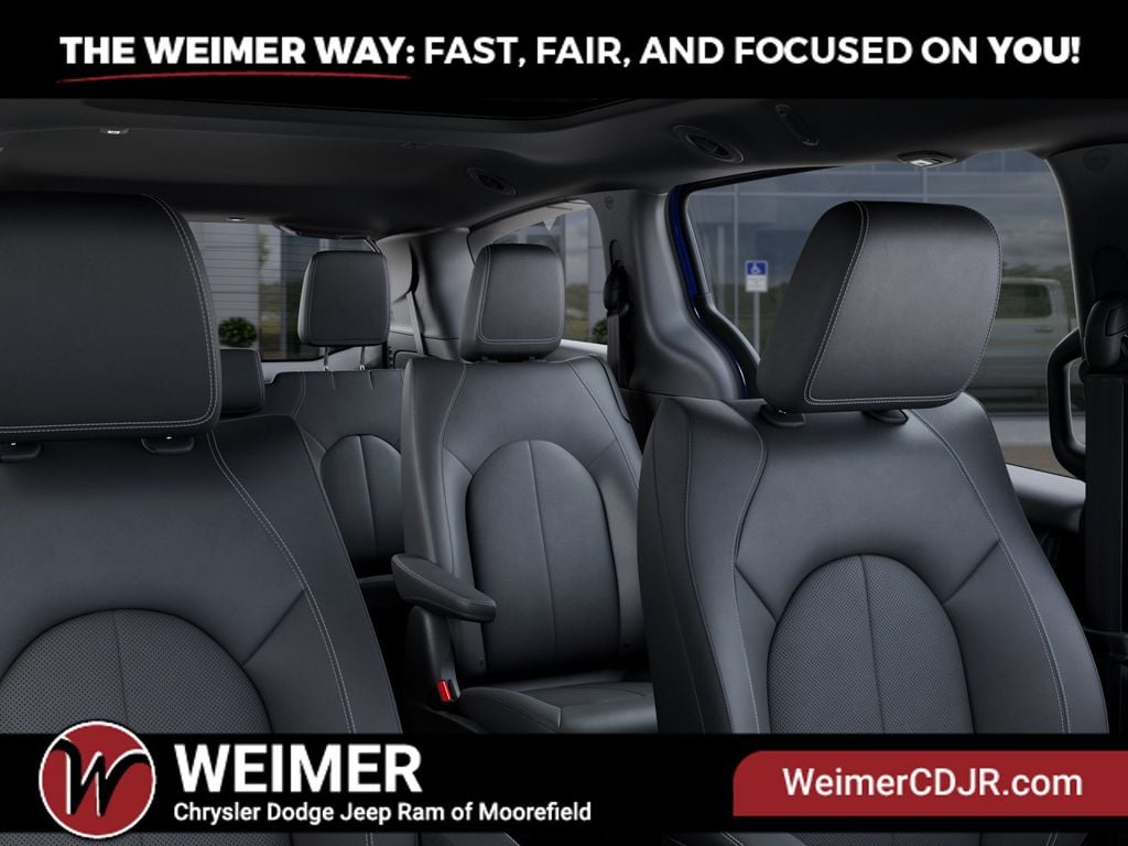 New 2027 Chrysler Pacifica Select - photo - 25