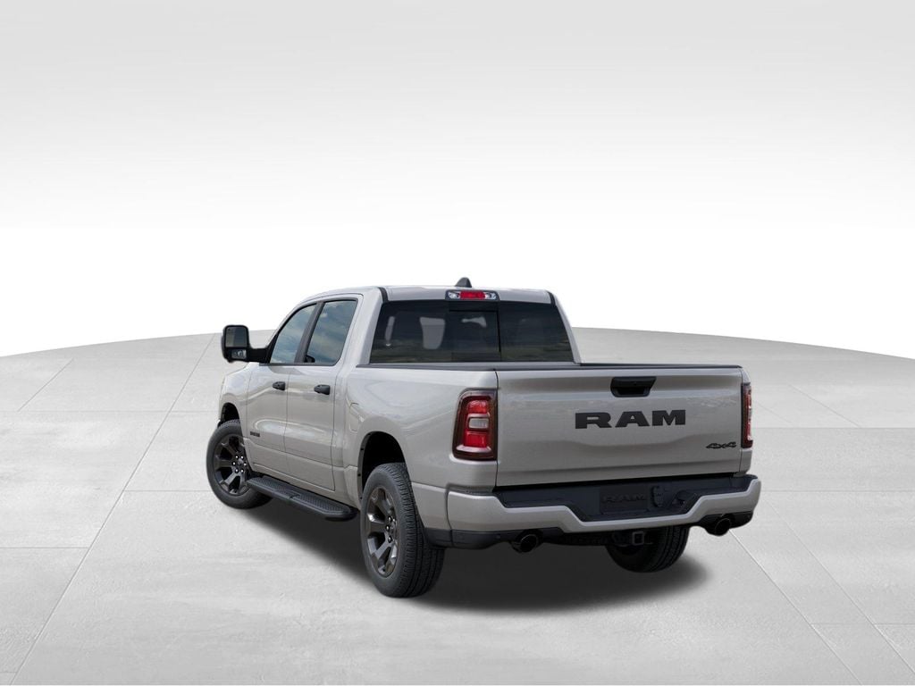 New 2026 Ram 1500 Express - photo - 2