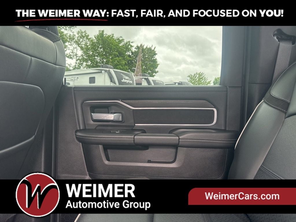 Pre-Owned 2025 Ram 3500 Laramie - photo - 21