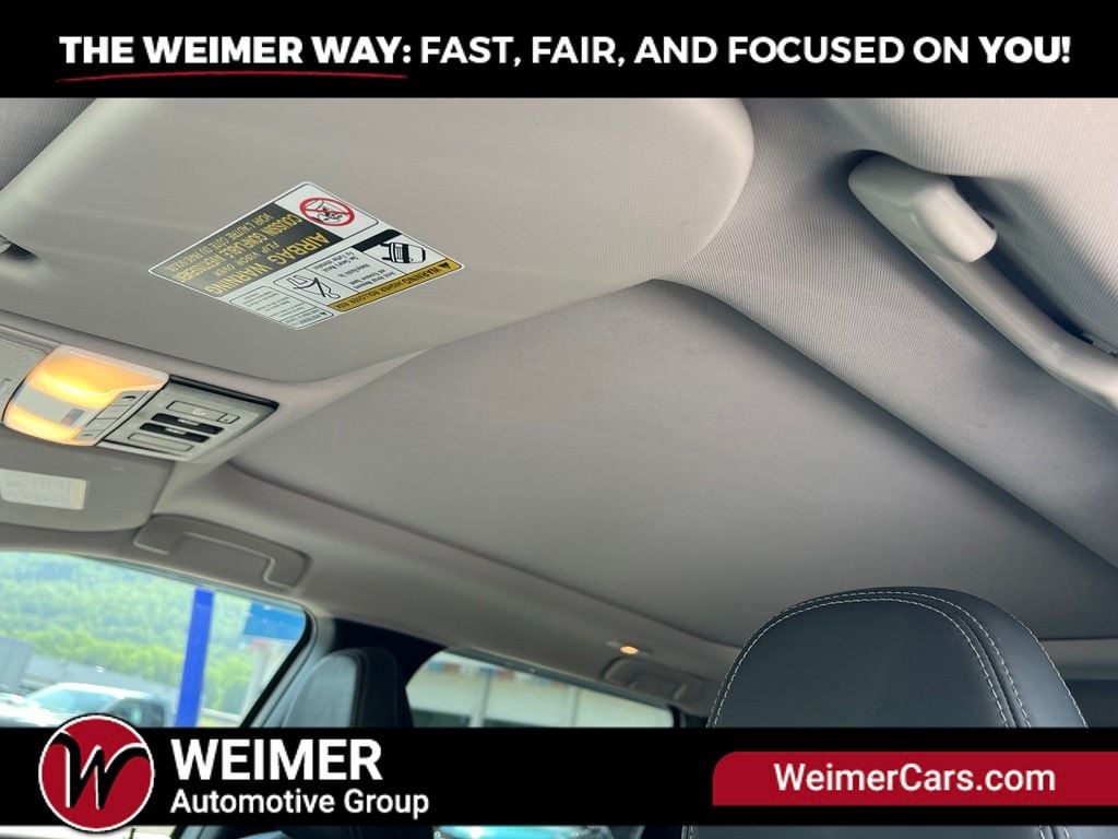 Pre-Owned 2024 Mitsubishi Outlander - photo - 9