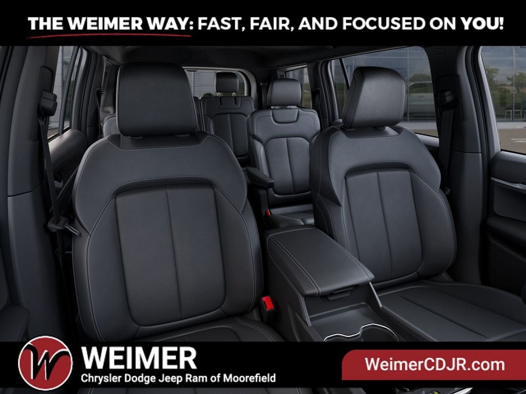 New 2026 Jeep Grand Cherokee L Limited - photo - 15