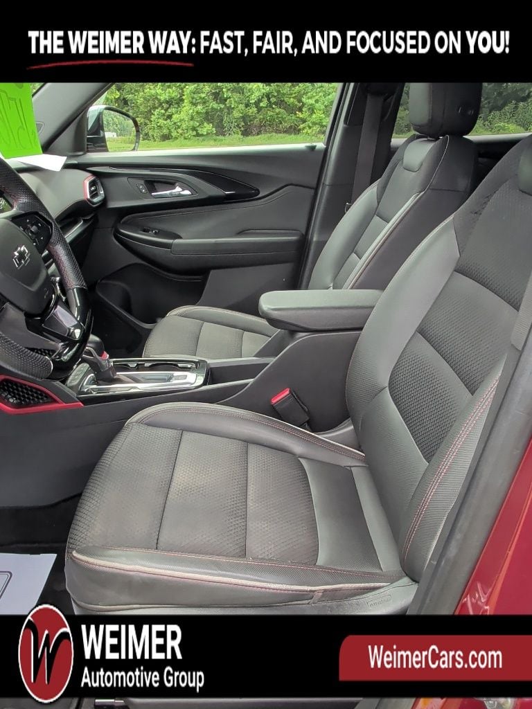 Pre-Owned 2022 Chevrolet TrailBlazer RS - photo - 11