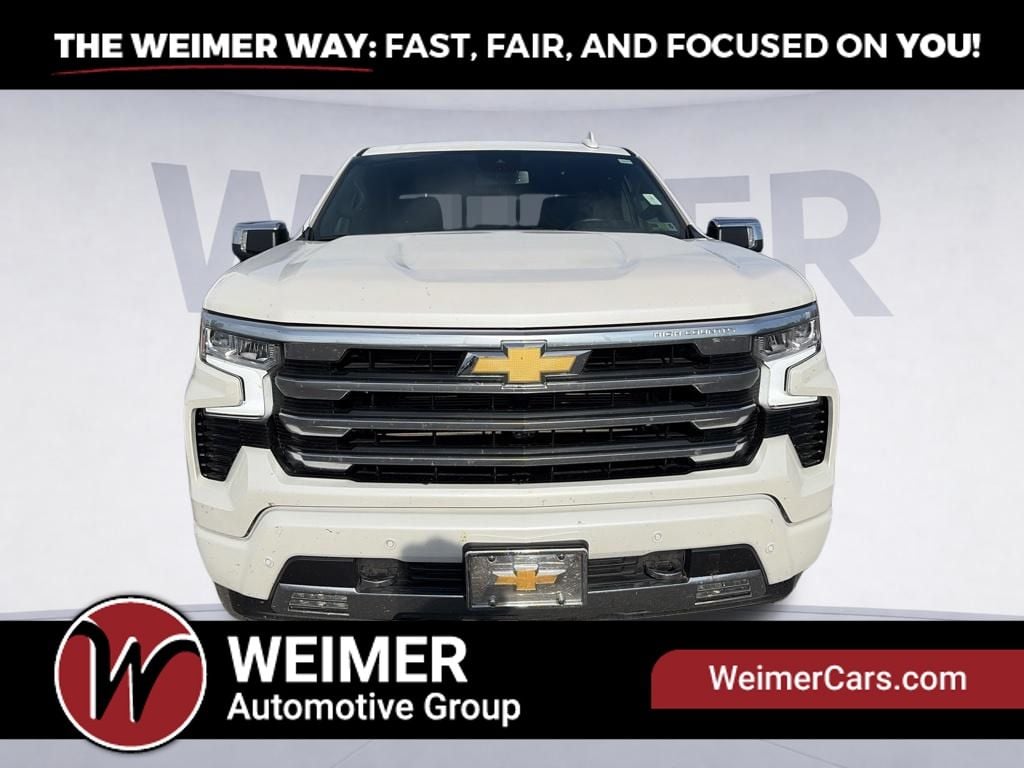 Pre-Owned 2024 Chevrolet Silverado 1500 High Country - photo - 1
