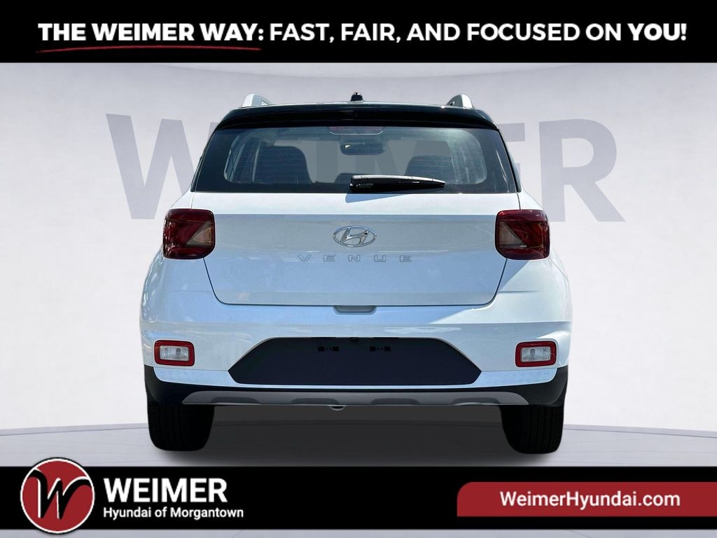 New 2025 Hyundai Venue Limited - photo - 5