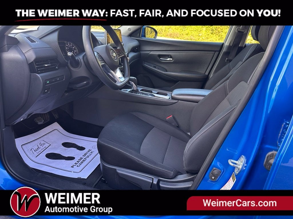 Pre-Owned 2023 Nissan Sentra SV - photo - 9