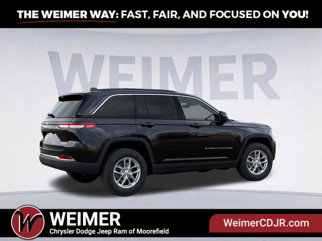 New 2026 Jeep Grand Cherokee Laredo X - photo - 3