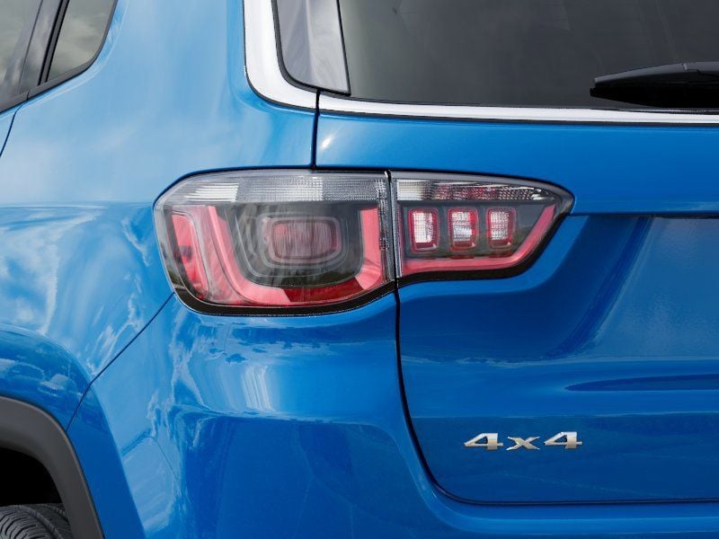 New 2026 Jeep Compass Limited - photo - 8