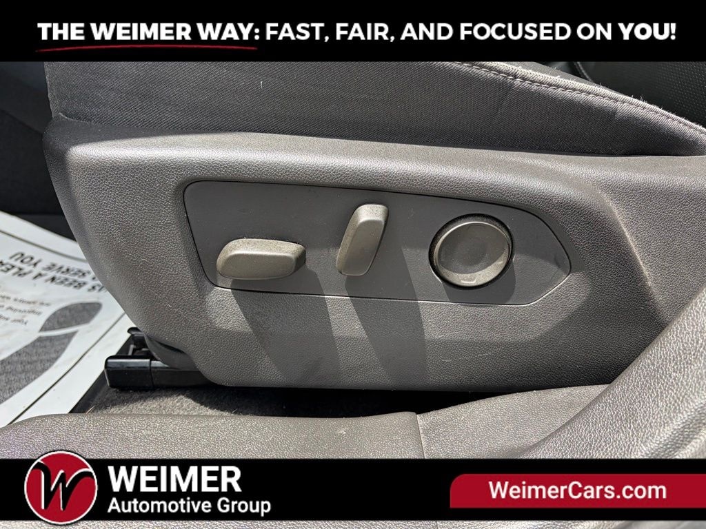 Pre-Owned 2021 Buick Envision Essence - photo - 20