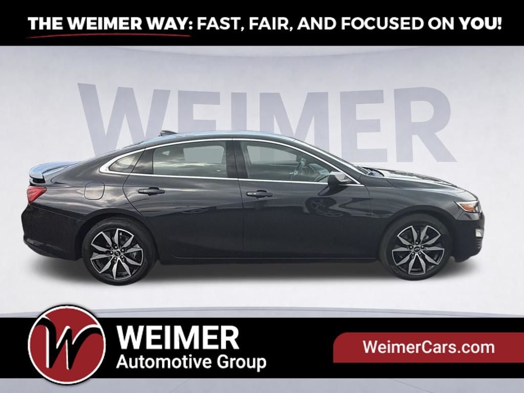 Pre-Owned 2022 Chevrolet Malibu RS - photo - 3