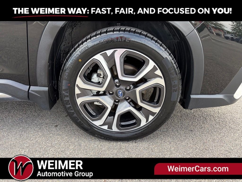 Pre-Owned 2024 Subaru Ascent Touring - photo - 13