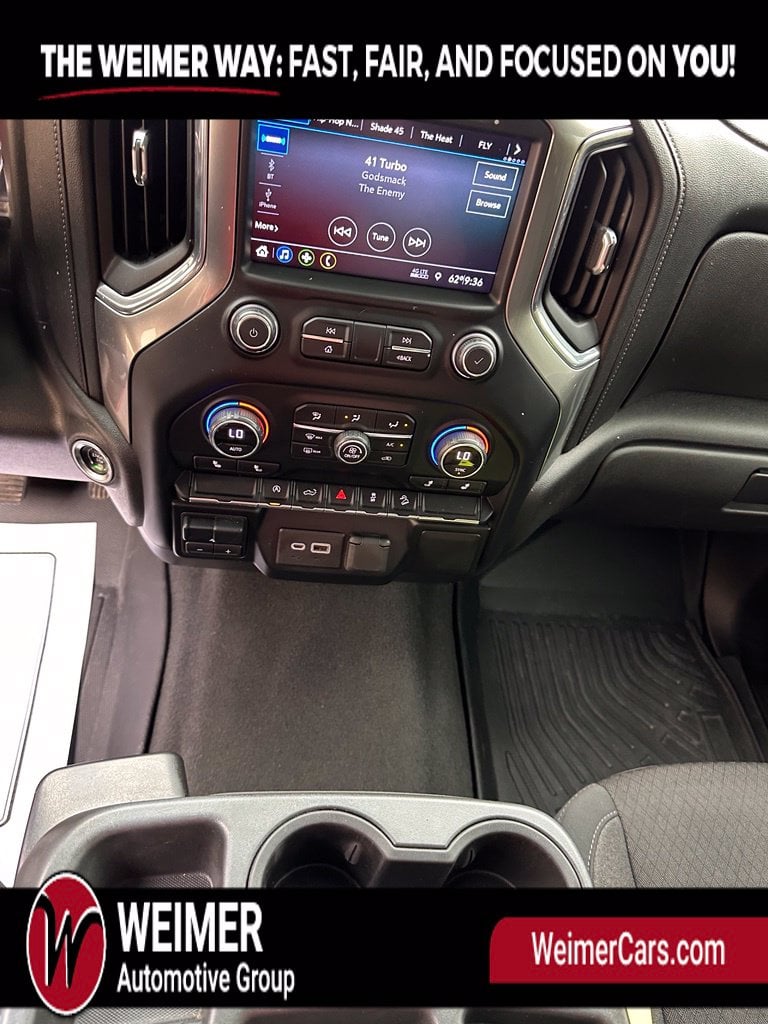 Pre-Owned 2021 Chevrolet Silverado 1500 RST - photo - 17