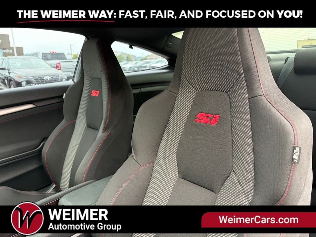 Pre-Owned 2017 Honda Civic Si - photo - 17