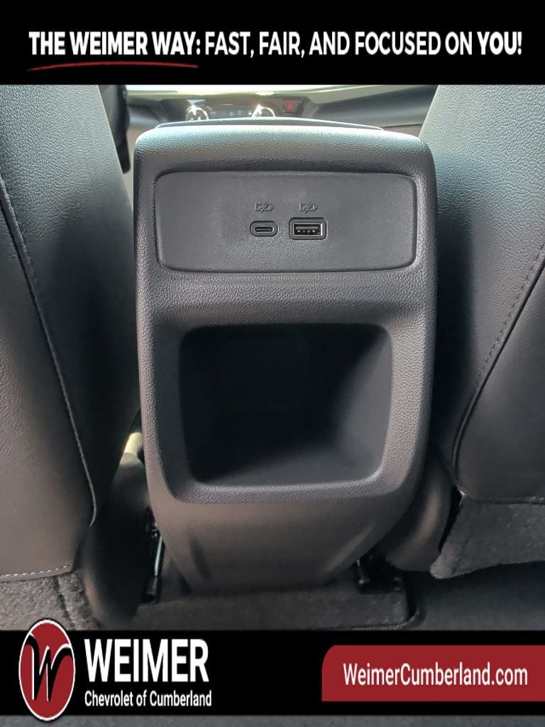 New 2026 Chevrolet Trax LT - photo - 11