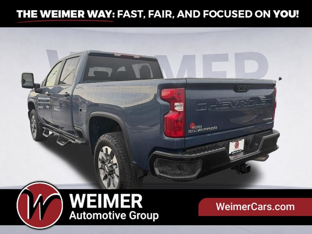 Pre-Owned 2025 Chevrolet Silverado 2500HD Custom - photo - 6