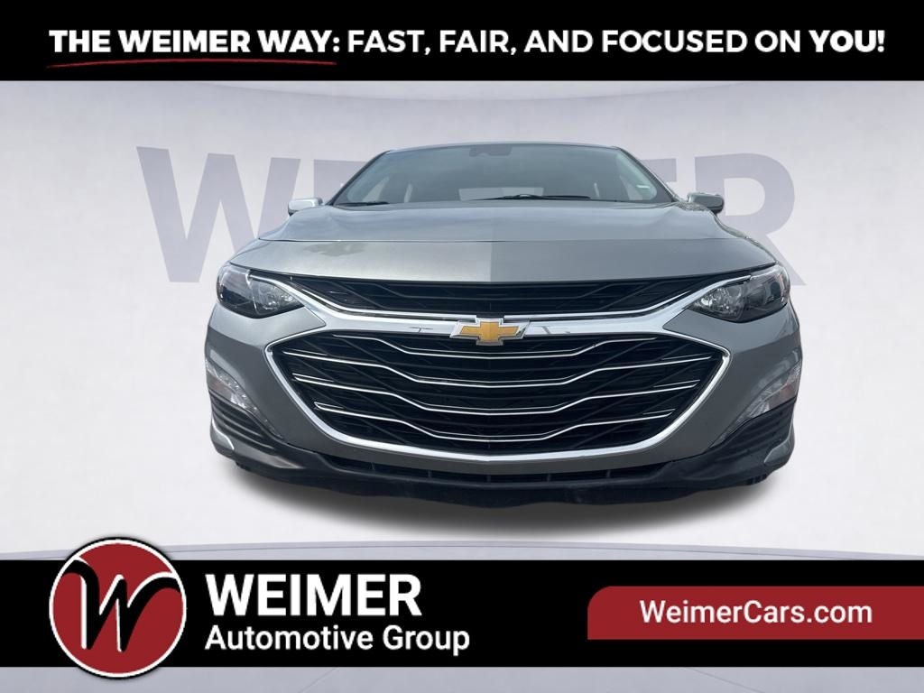 Pre-Owned 2024 Chevrolet Malibu LT - photo - 1