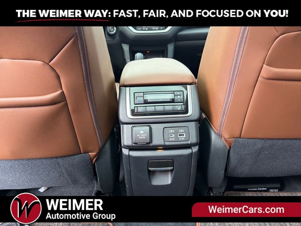 Pre-Owned 2024 Subaru Ascent Touring - photo - 18