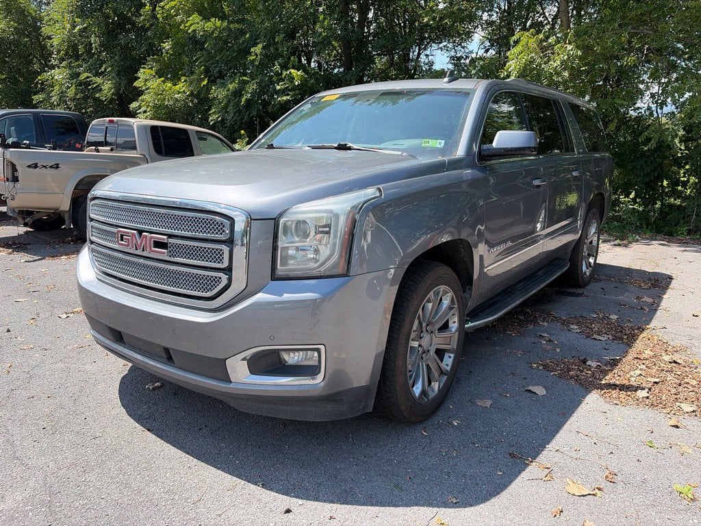 Pre-Owned 2019 GMC Yukon XL SLT - photo - 0