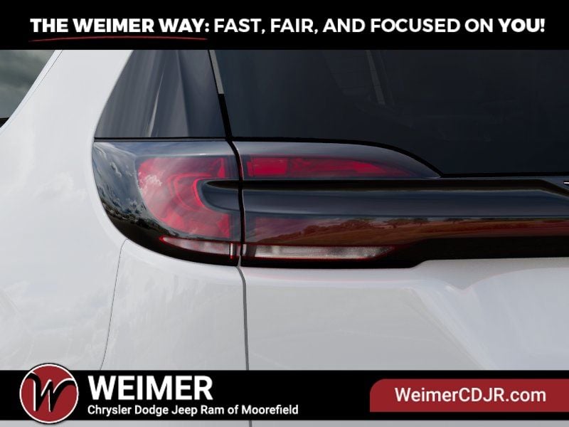 New 2027 Chrysler Pacifica Pinnacle - photo - 8