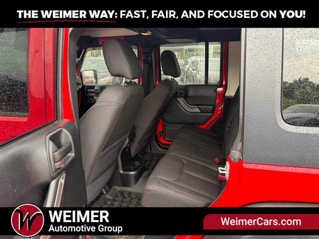 Pre-Owned 2015 Jeep Wrangler Unlimited Sport - photo - 20