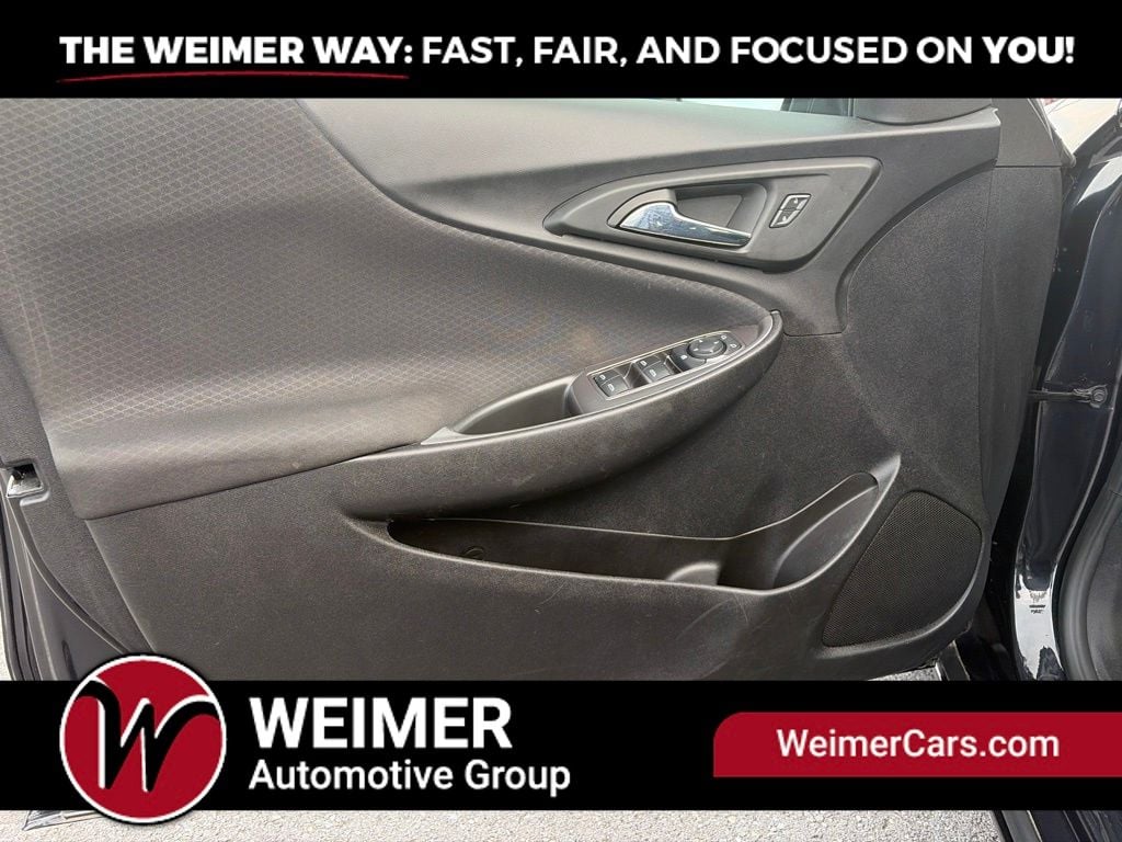 Pre-Owned 2022 Chevrolet Malibu RS - photo - 24