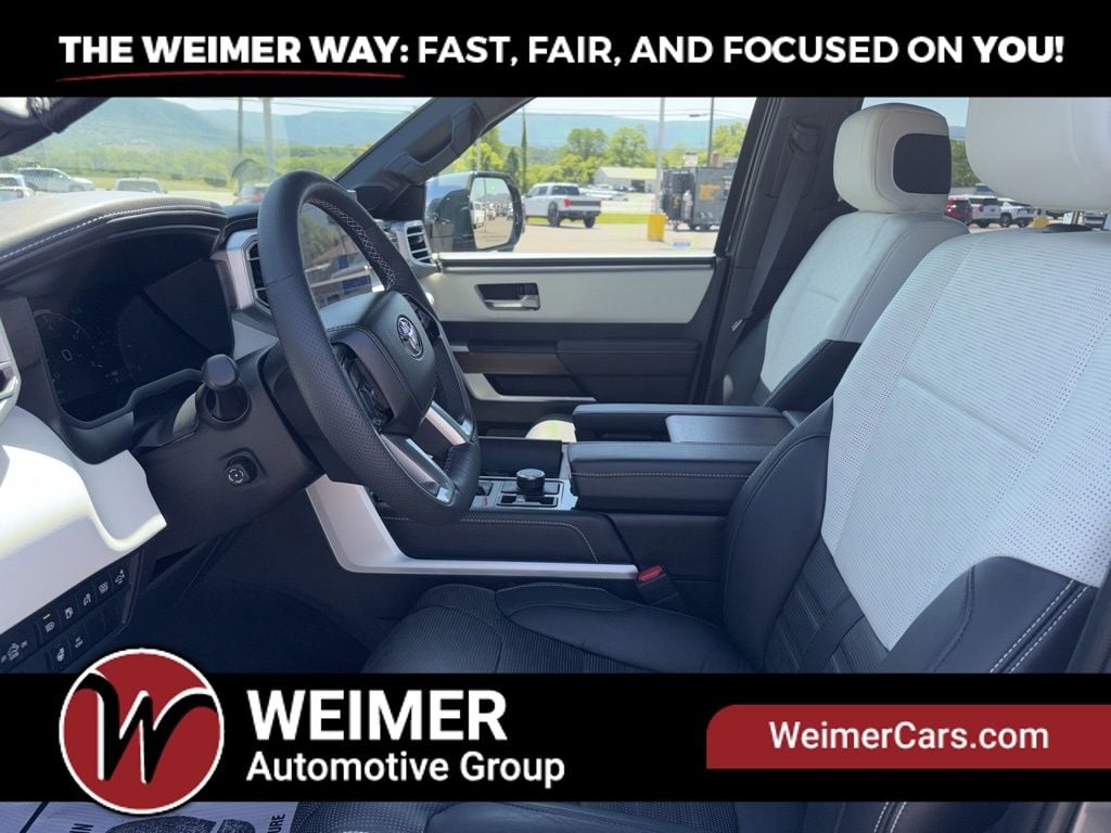 Pre-Owned 2025 Toyota Tundra Hybrid Capstone - photo - 24