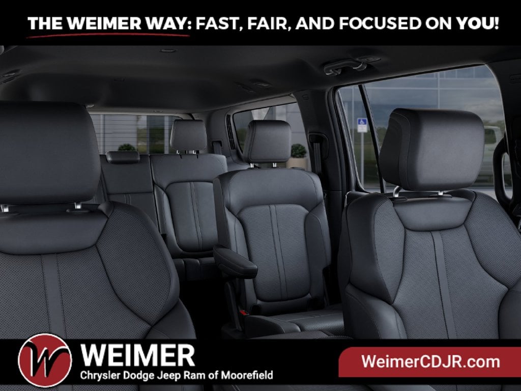 New 2026 Jeep Grand Wagoneer - photo - 25