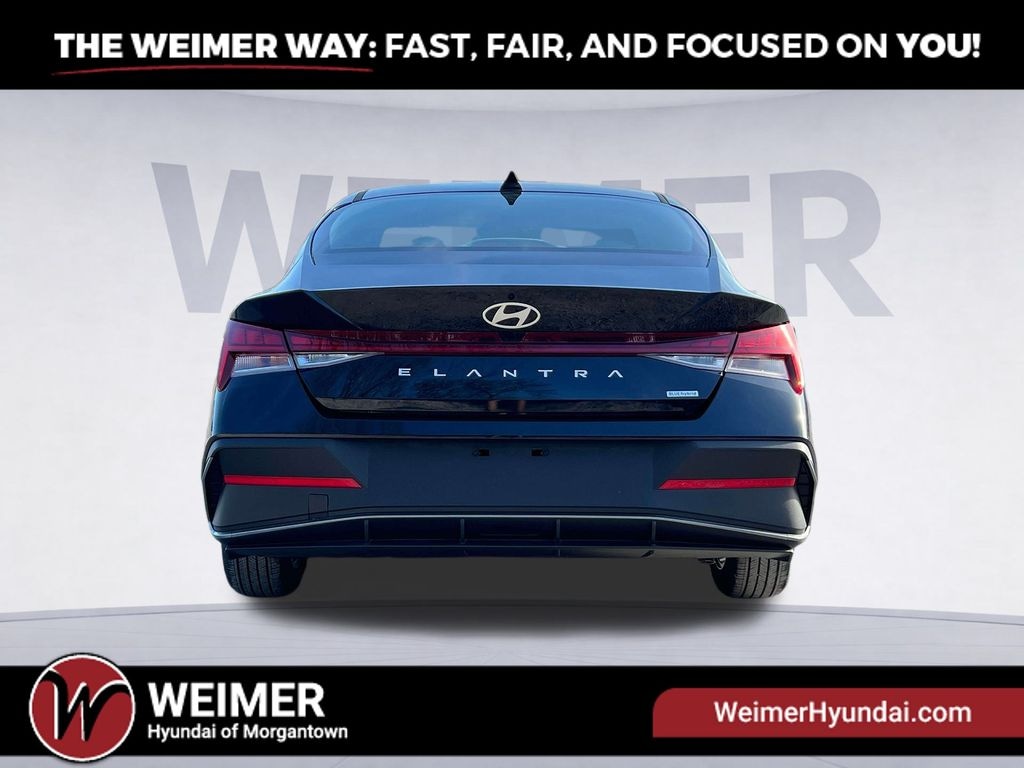 New 2025 Hyundai Elantra Hybrid Blue - photo - 5