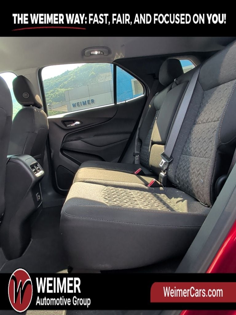 Pre-Owned 2024 Chevrolet Equinox LT - photo - 12
