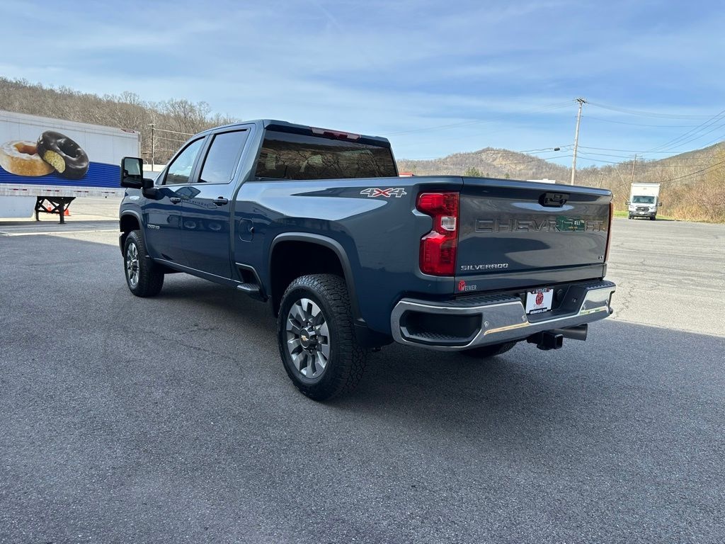 New 2025 Chevrolet Silverado 2500HD LT - photo - 21