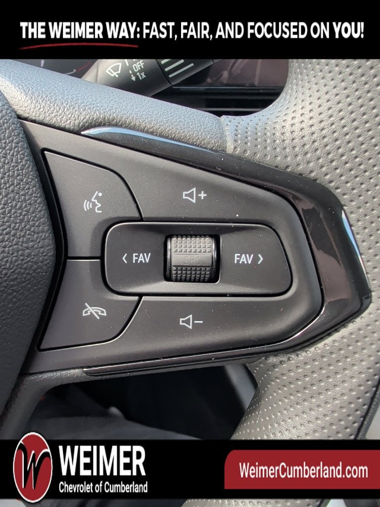 New 2026 Chevrolet Trax LS - photo - 23