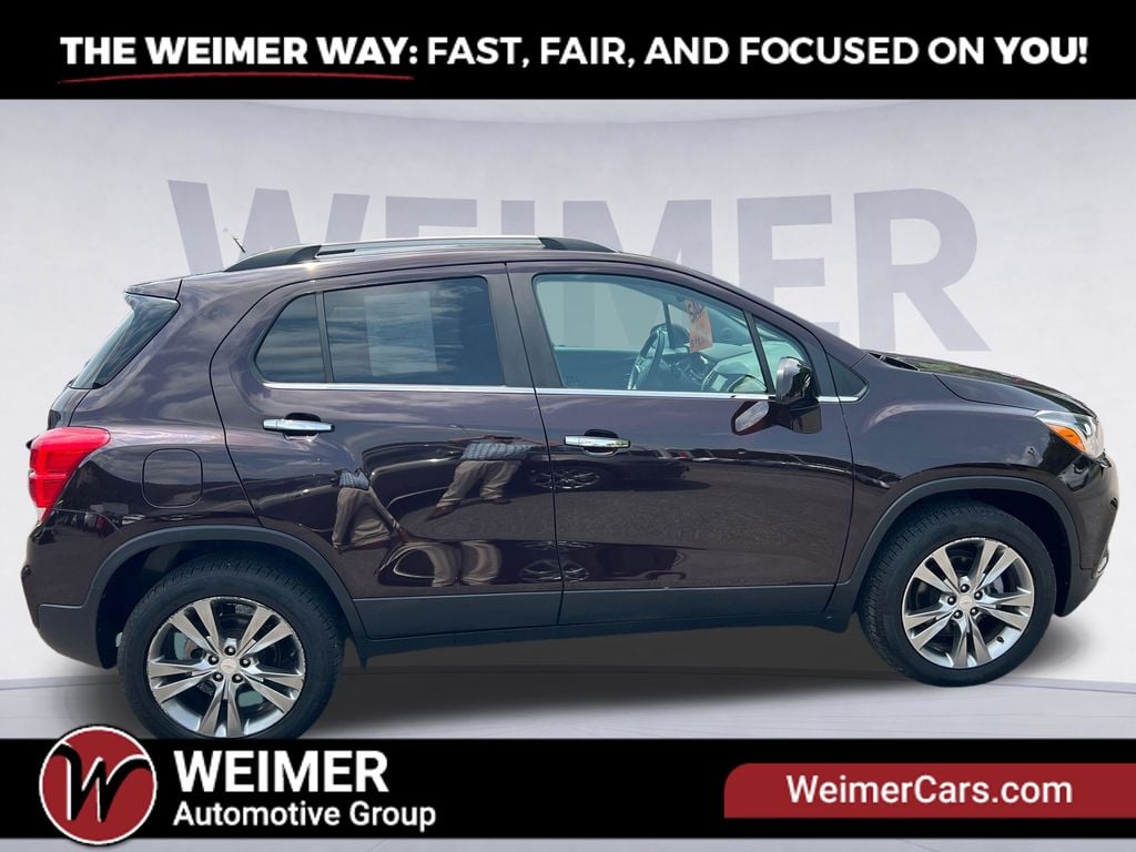Pre-Owned 2020 Chevrolet Trax LT - photo - 5