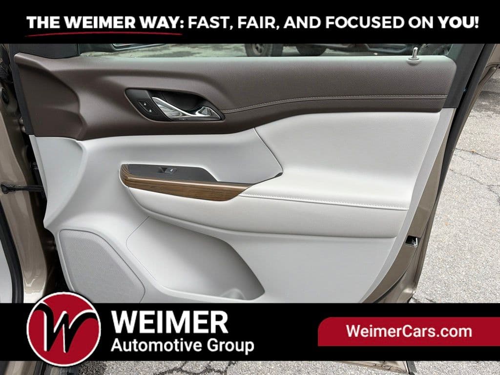 Pre-Owned 2023 GMC Acadia SLE - photo - 25