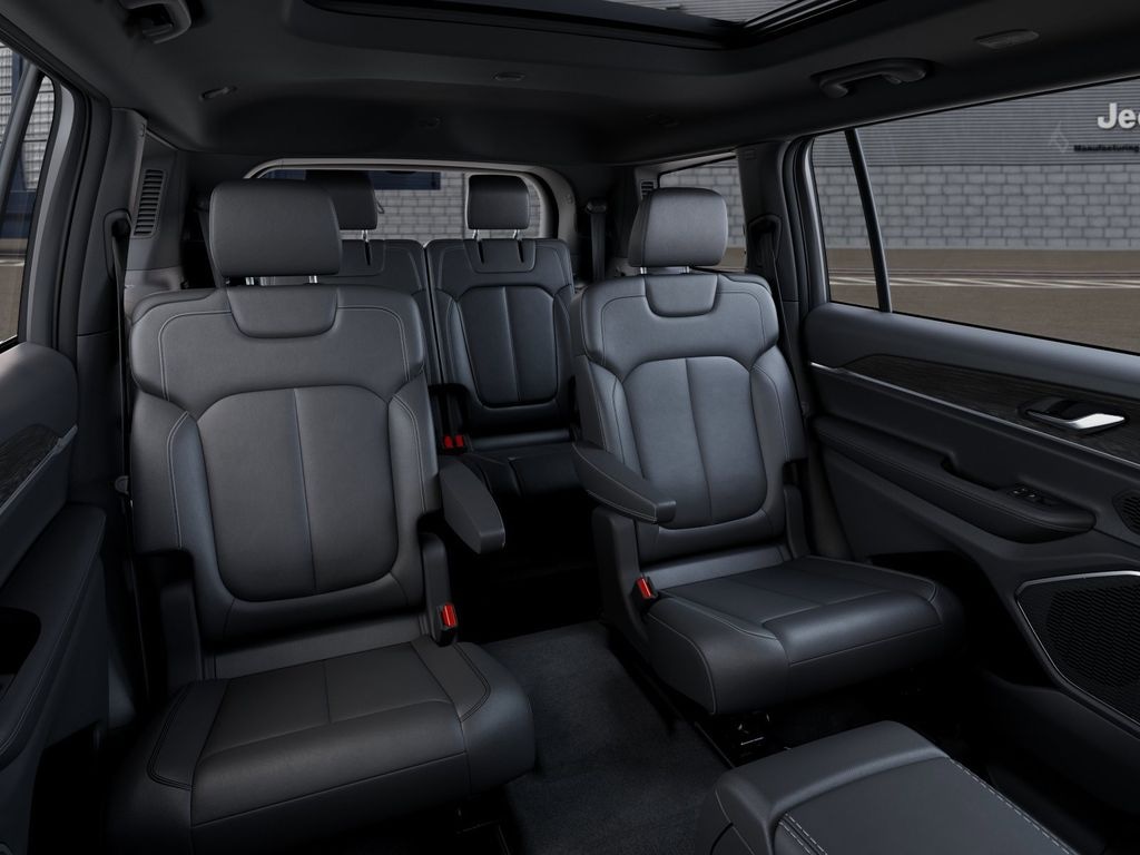 New 2026 Jeep Grand Cherokee L Limited - photo - 14