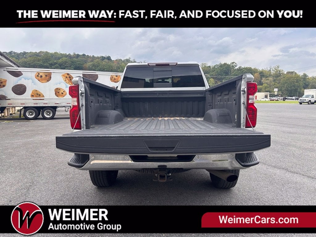 Pre-Owned 2020 Chevrolet Silverado 2500HD LT - photo - 24