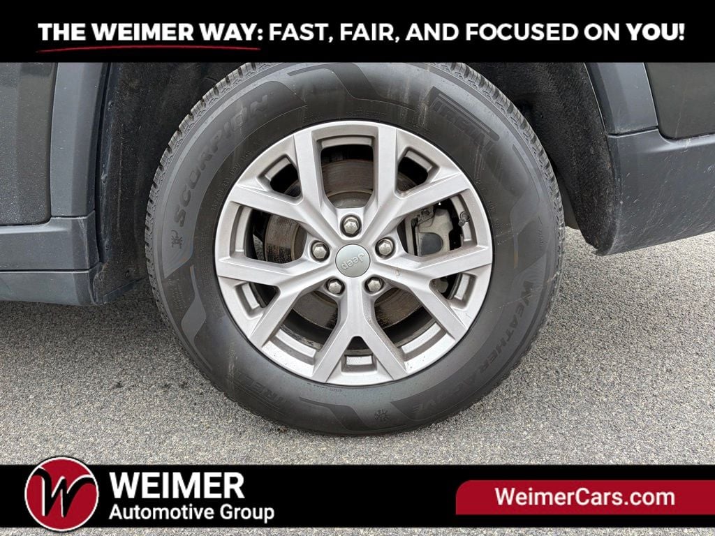 Pre-Owned 2022 Jeep Grand Cherokee L Limited - photo - 27