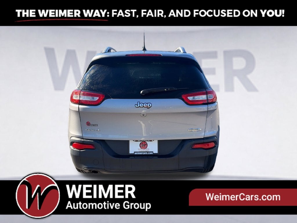 Pre-Owned 2018 Jeep Cherokee Latitude Plus - photo - 5