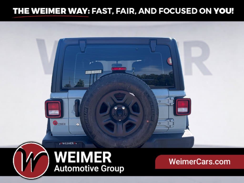 Pre-Owned 2023 Jeep Wrangler Sport - photo - 3