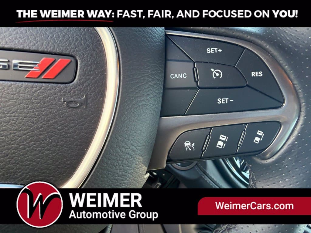 Pre-Owned 2023 Dodge Durango SXT - photo - 33