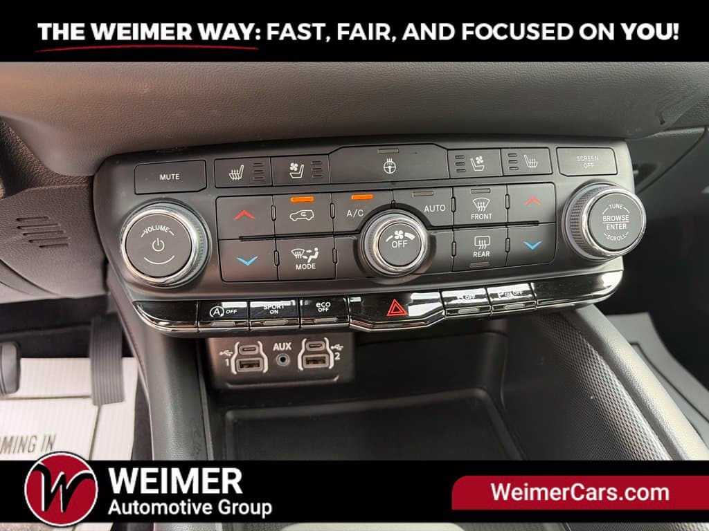 Pre-Owned 2024 Dodge Durango GT Plus - photo - 41