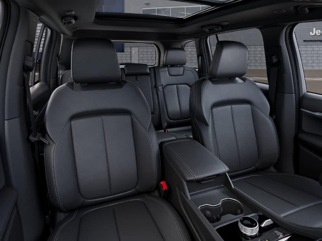 New 2026 Jeep Grand Cherokee Limited - photo - 15