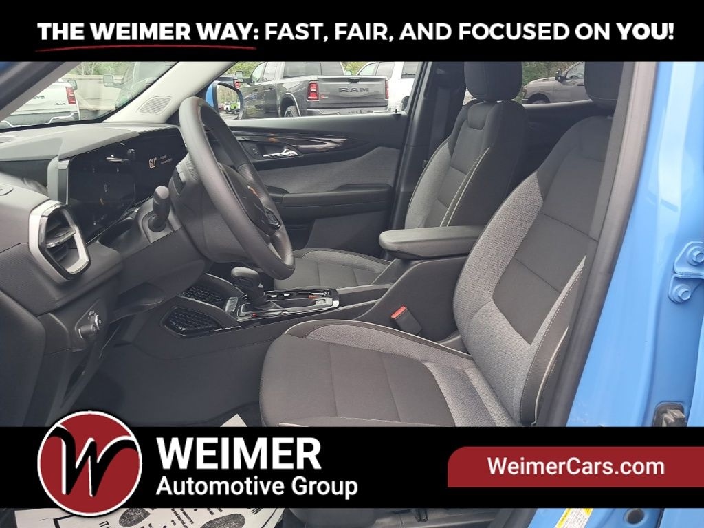 Pre-Owned 2024 Chevrolet TrailBlazer LT - photo - 15