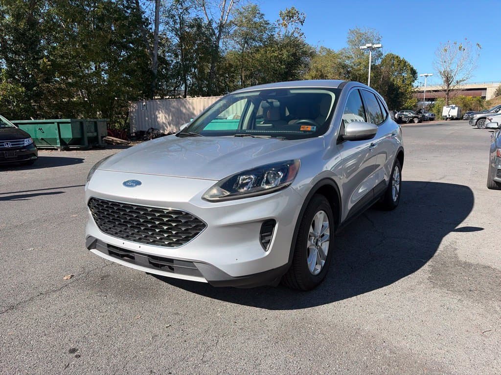 Pre-Owned 2020 Ford Escape SE - photo - 0