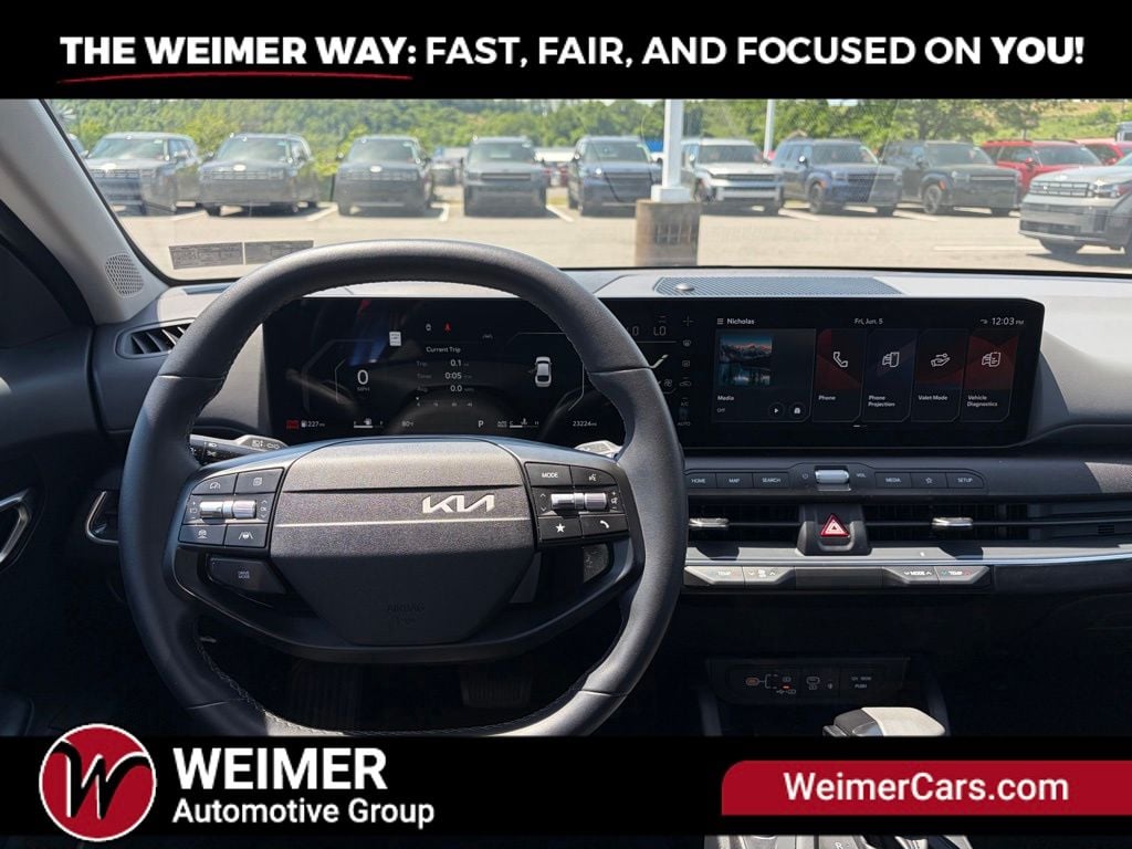 Pre-Owned 2025 Kia K4 EX - photo - 16