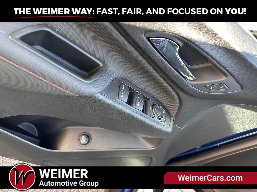 Pre-Owned 2023 Chevrolet Equinox RS - photo - 8