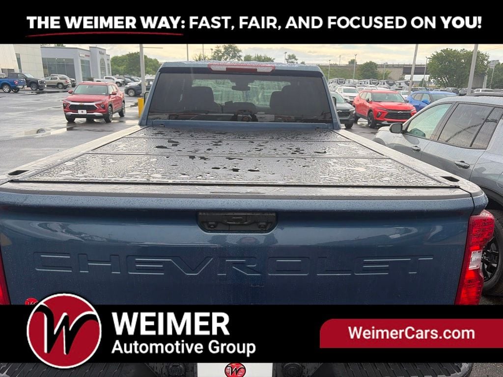 Pre-Owned 2025 Chevrolet Silverado 2500HD Custom - photo - 32