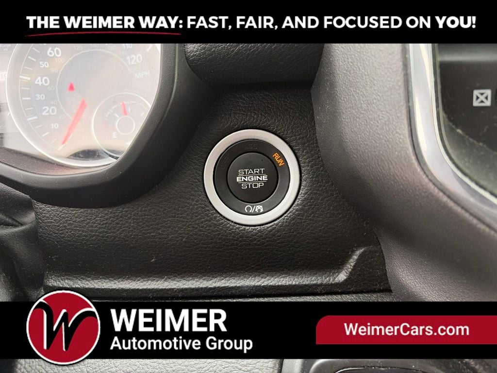 Pre-Owned 2023 Ram 1500 Laramie - photo - 24