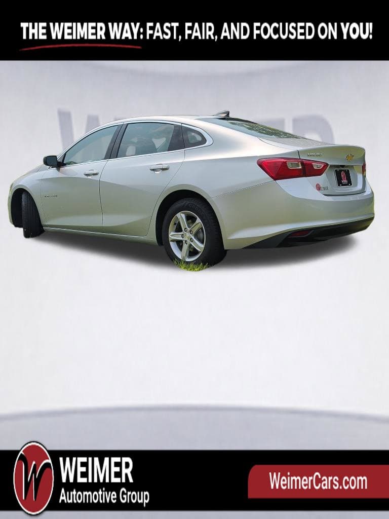 Pre-Owned 2022 Chevrolet Malibu LS - photo - 2