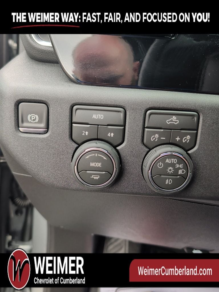 New 2026 Chevrolet Silverado 1500 RST - photo - 18